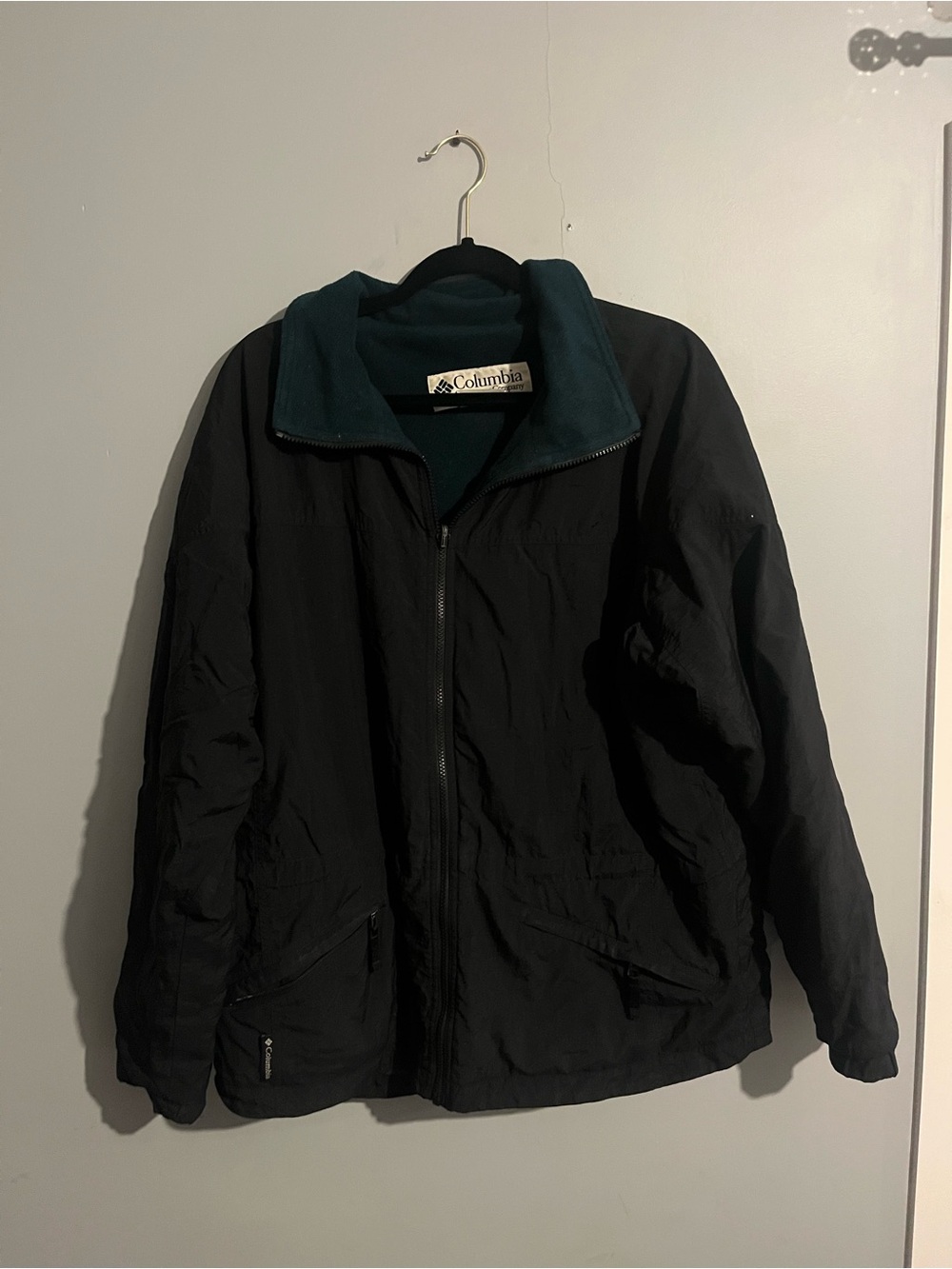 Columbia Black Performance Jacket with Teal Collar vintage size large